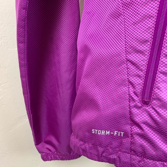 Nike Storm-Fit purple hooded running jacket❤️ - Picture 5 of 7
